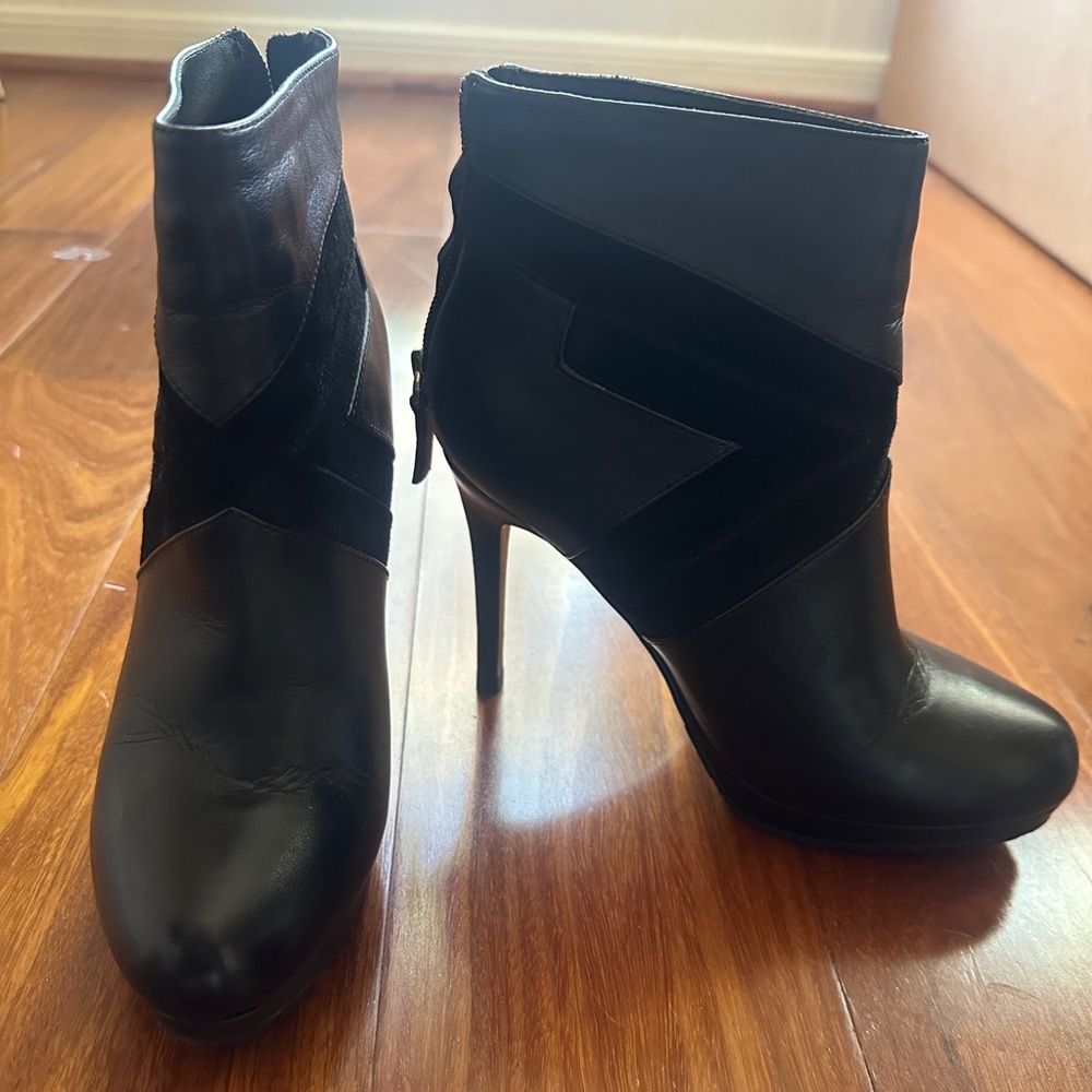 Elaine Turner Leather Booties